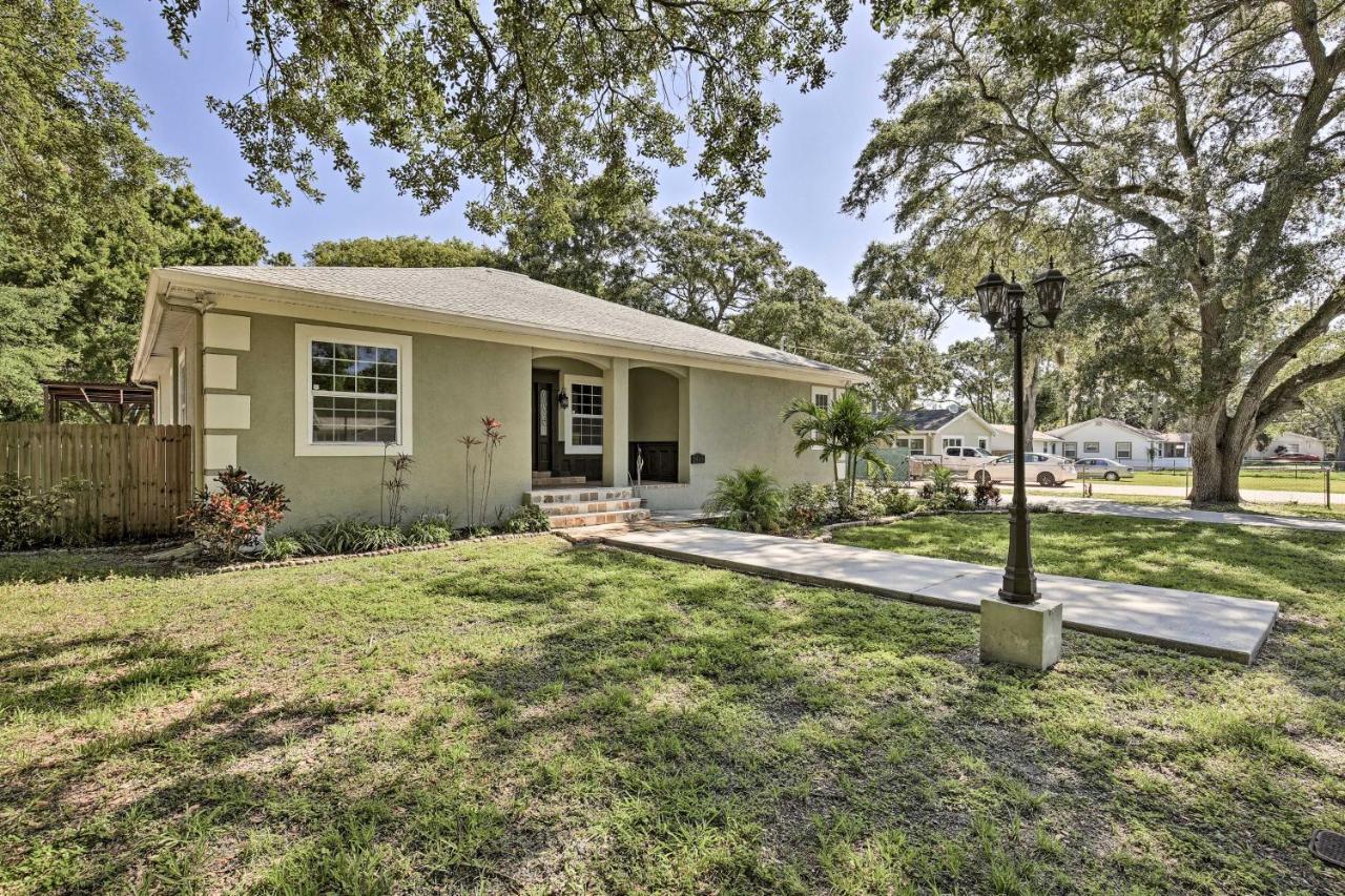 Tampa Oasis With Pool About 7 Mi To Busch Gardens! Villa Kültér fotó